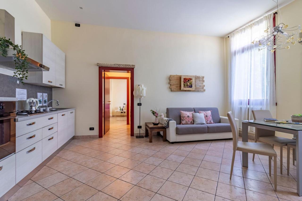 Casa Charleston In Palazzo Nobiliare Al Duomo Leilighet Padova Eksteriør bilde