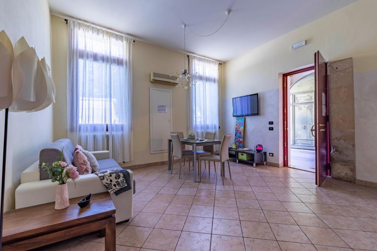 Casa Charleston In Palazzo Nobiliare Al Duomo Leilighet Padova Eksteriør bilde