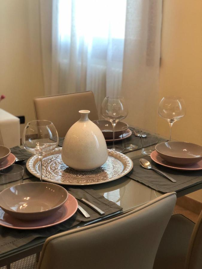 Casa Charleston In Palazzo Nobiliare Al Duomo Leilighet Padova Eksteriør bilde